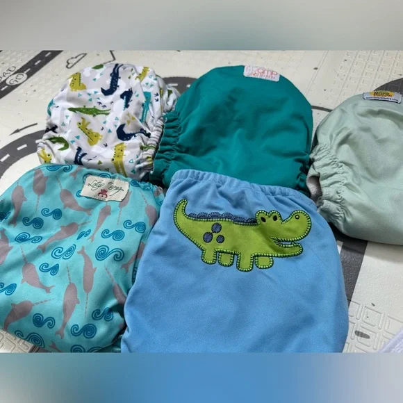 Cloth Diaper Set - Picture 2 of 3